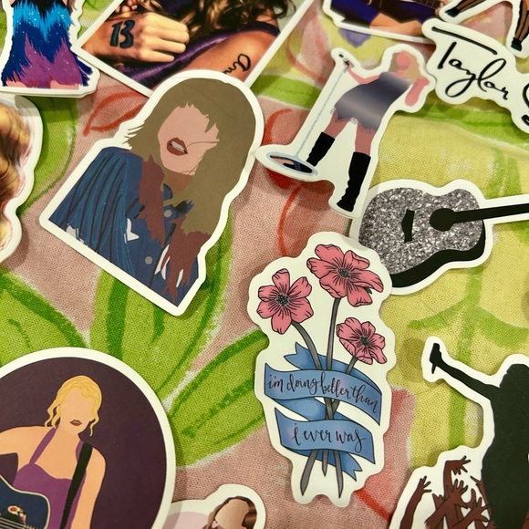 Taylor Swift Sticker Set - Picture 4 of 4